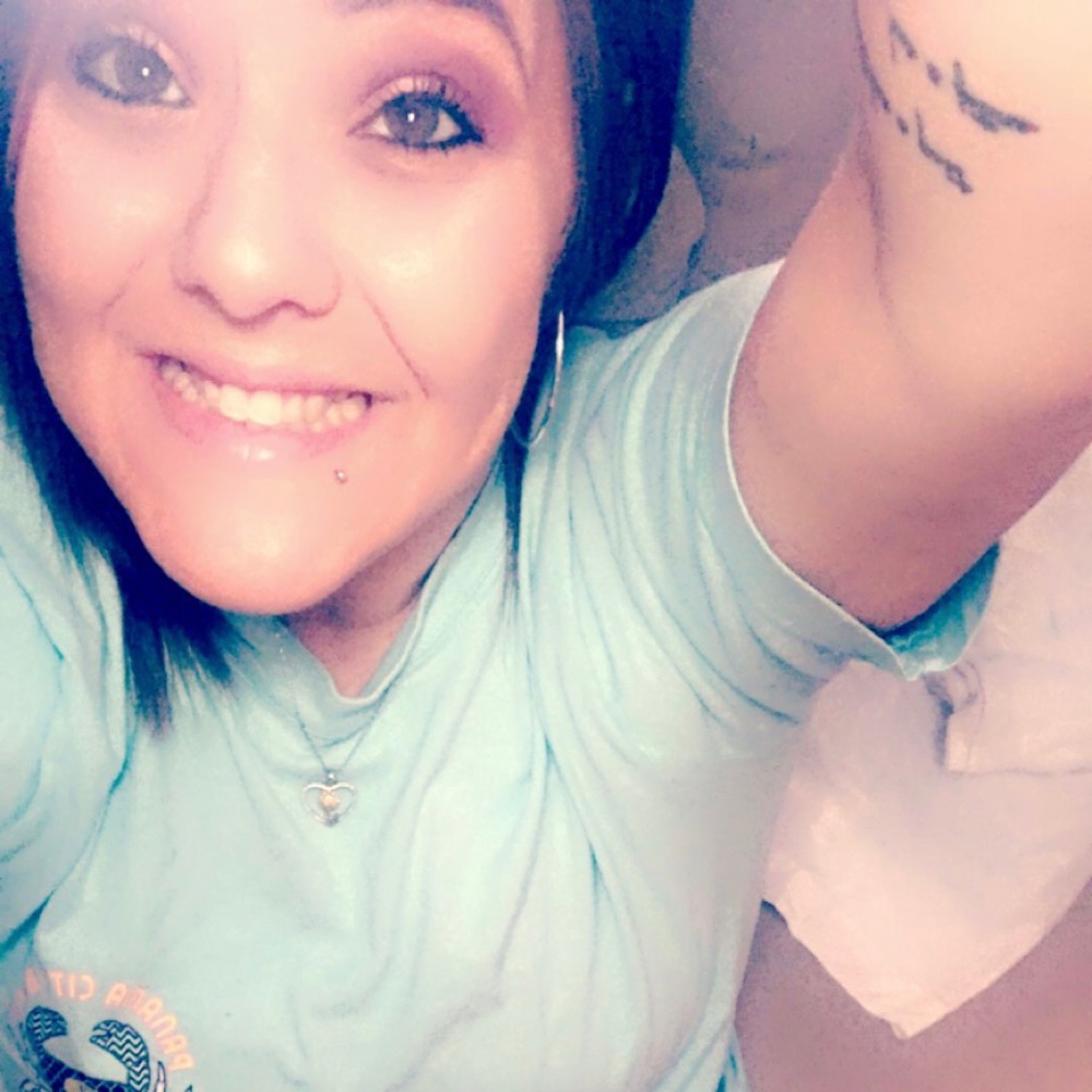 Meet your Posher, Brittany